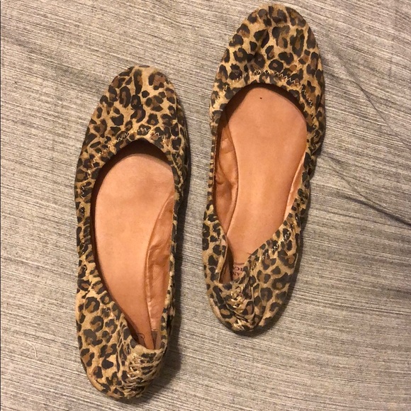 lucky brand cheetah flats
